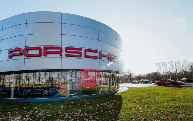 Porsche Taycan cena 469000 przebieg: 9000, rok produkcji 2022 z Kcynia małe 22